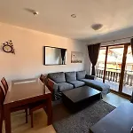 Predela 2 Апарт-отель 3*