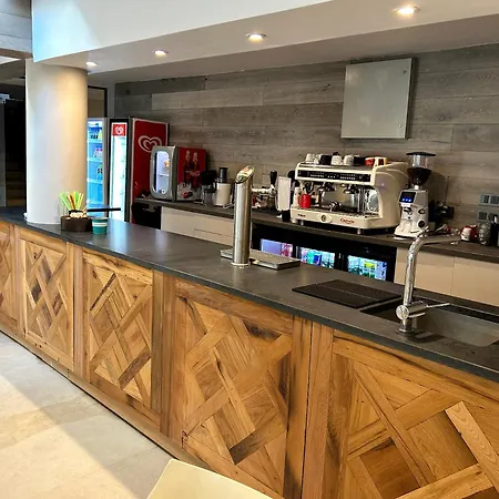 Aparthotel Predela 2 3*